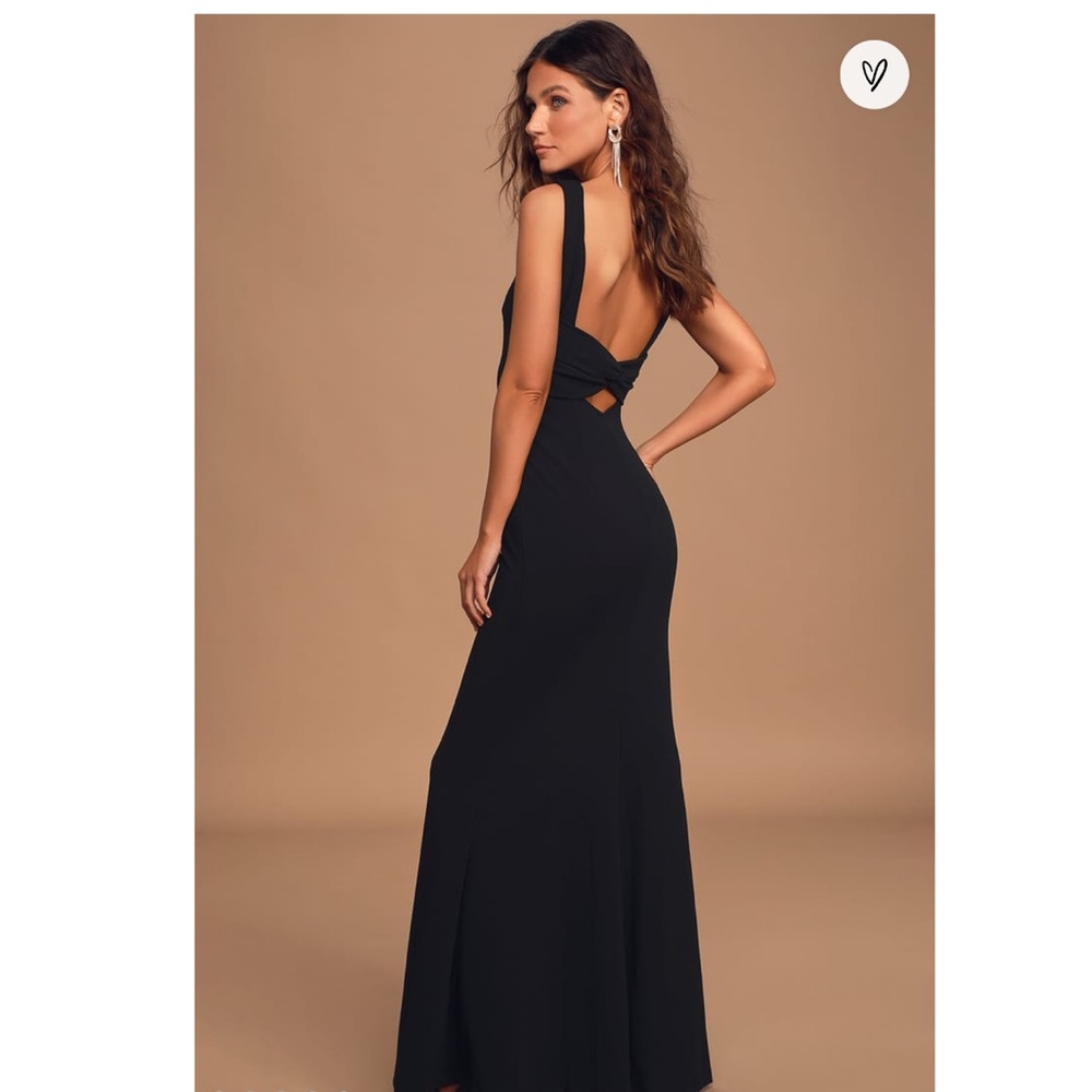 Love In Your Eyes Black Knotted Mermaid Maxi Dress